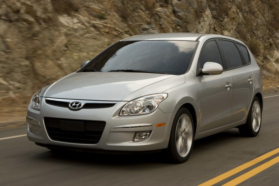  Hyundai Elantra Touring 2008 года  (фото 55 из 118)